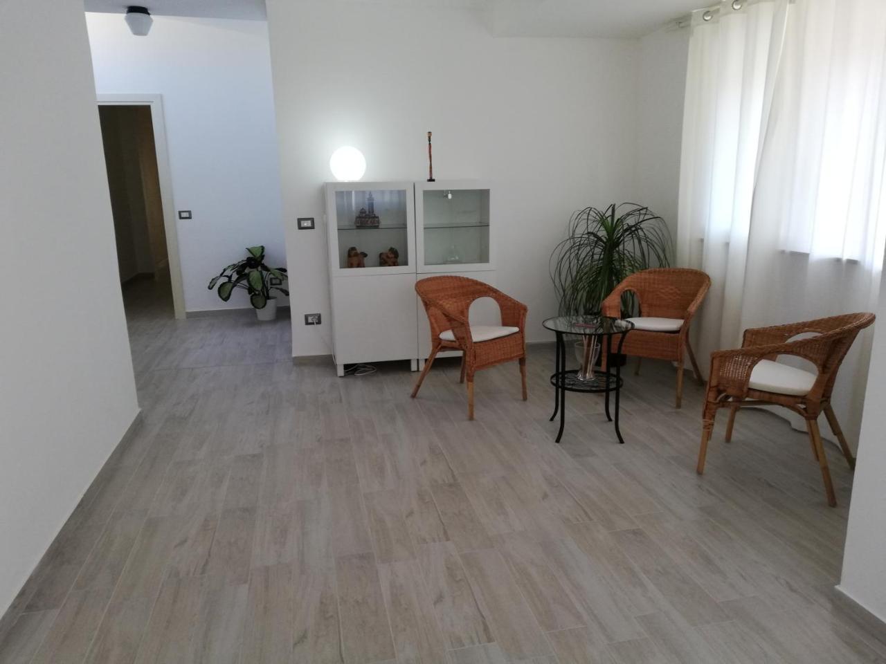 Akron B&B SantʼAlessio Siculo Eksteriør bilde
