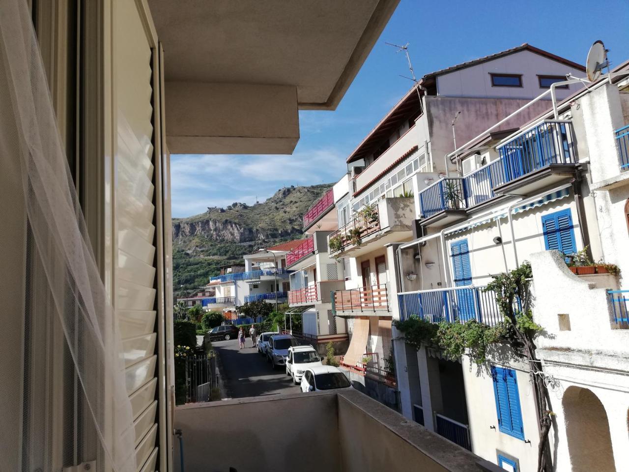 Akron B&B SantʼAlessio Siculo Eksteriør bilde